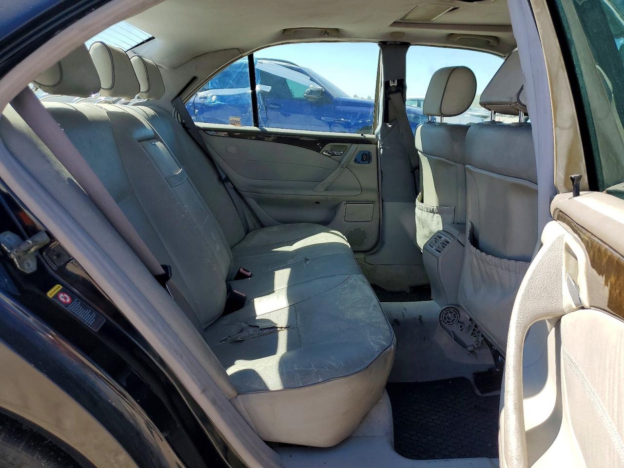 Mercedes-Benz E-Class 320 4matic