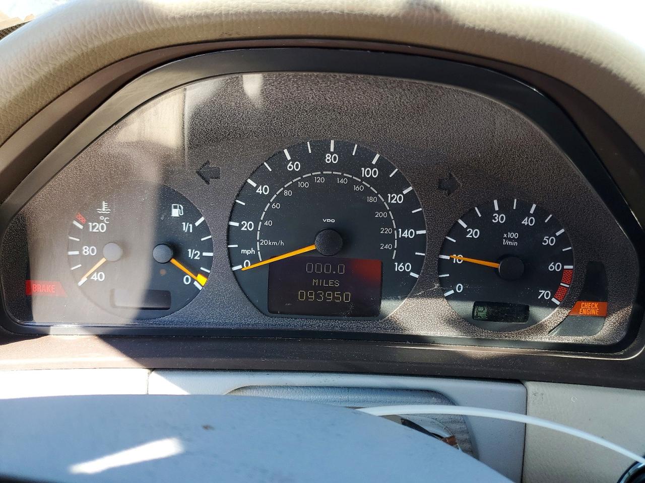 Mercedes-Benz E-Class 320 4matic