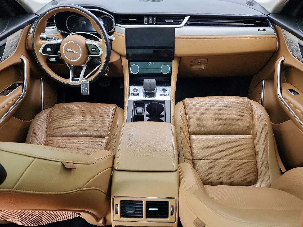 Jaguar F-PACE S