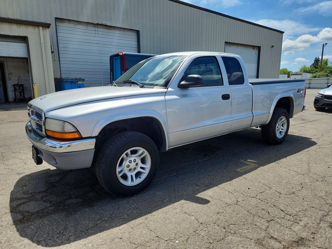 Salvage Dodge Dakota Image
