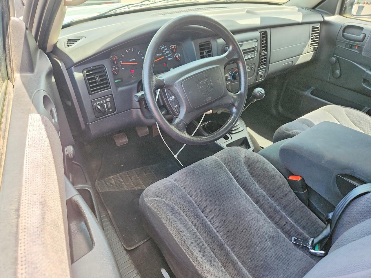 Dodge Dakota Slt