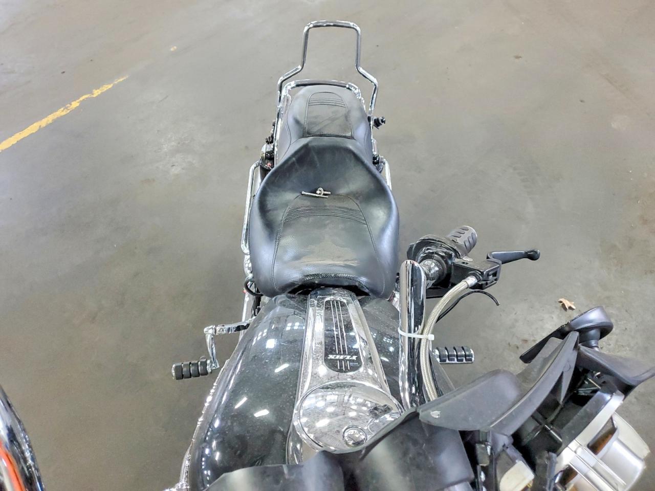 Harley-Davidson Fl
