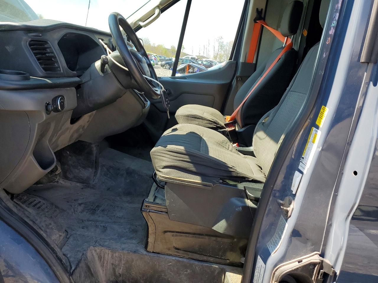 Ford Transit T-250