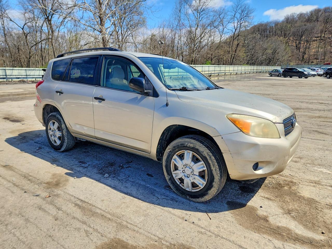 Toyota RAV4 Base