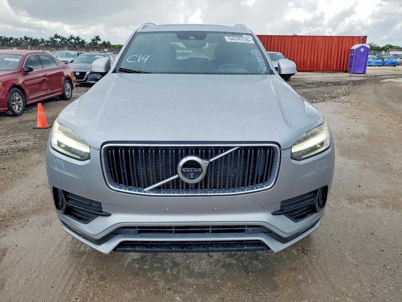 Volvo XC90 T5