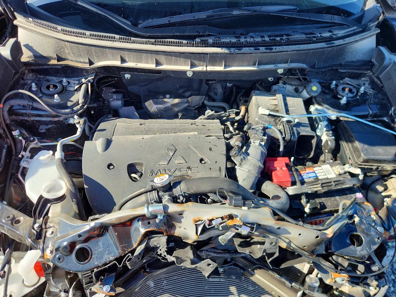 Mitsubishi Outlander S