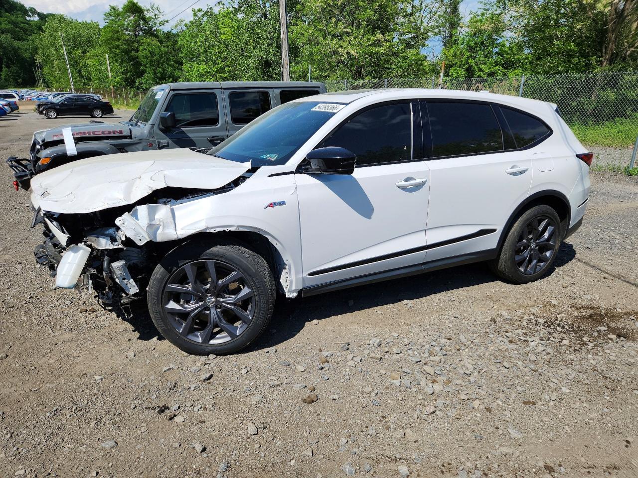Salvage Acura MDX Image
