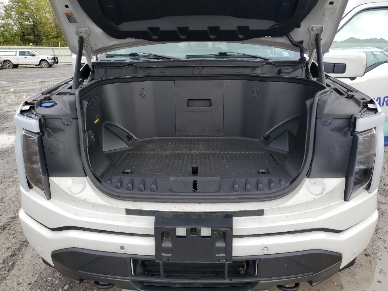 Ford F-150 Lightning Pro