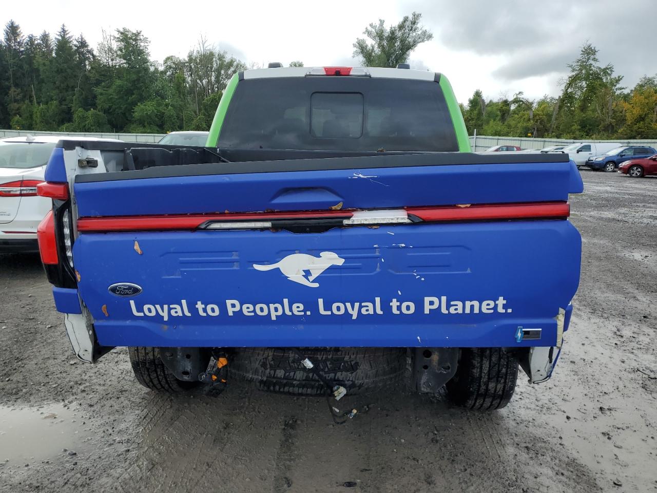 Ford F-150 Lightning Pro