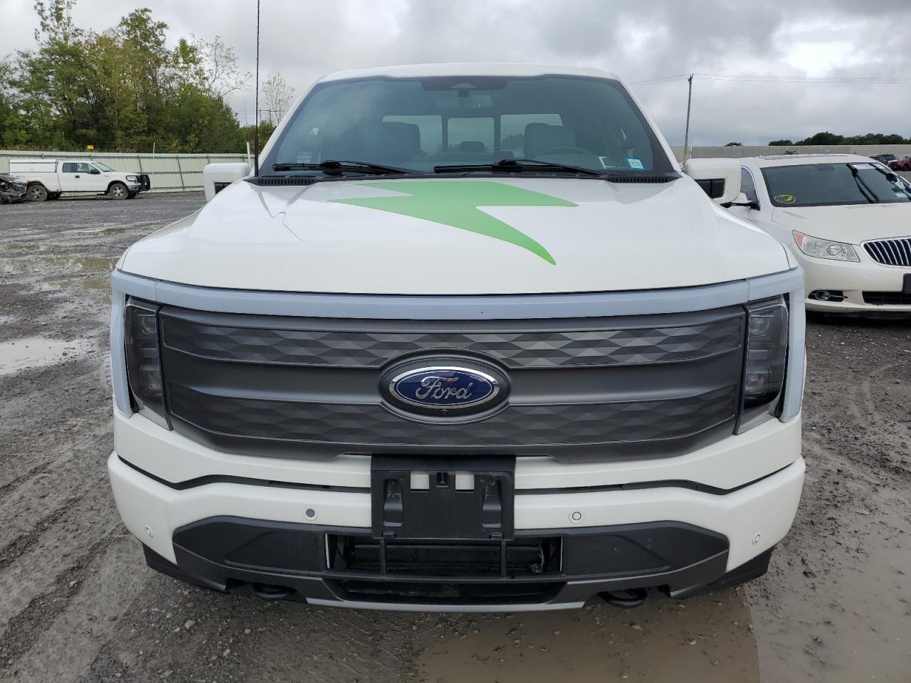 Ford F-150 Lightning Pro