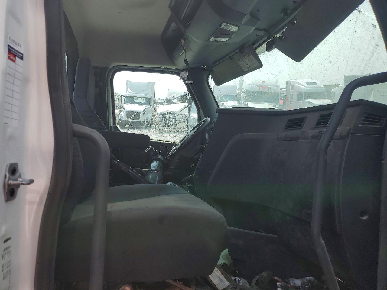 Freightliner Cascadia 126