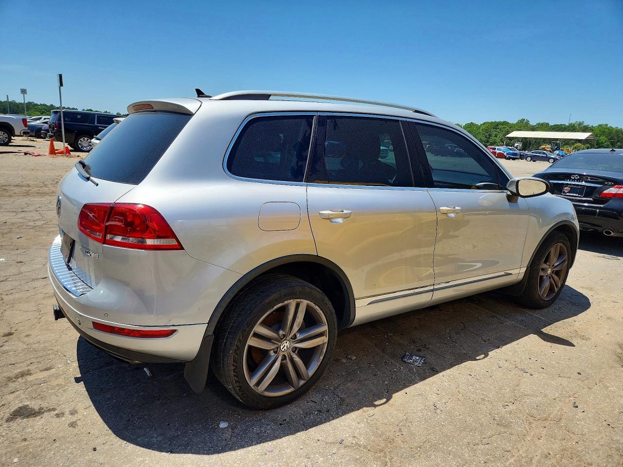 Volkswagen Touareg V6