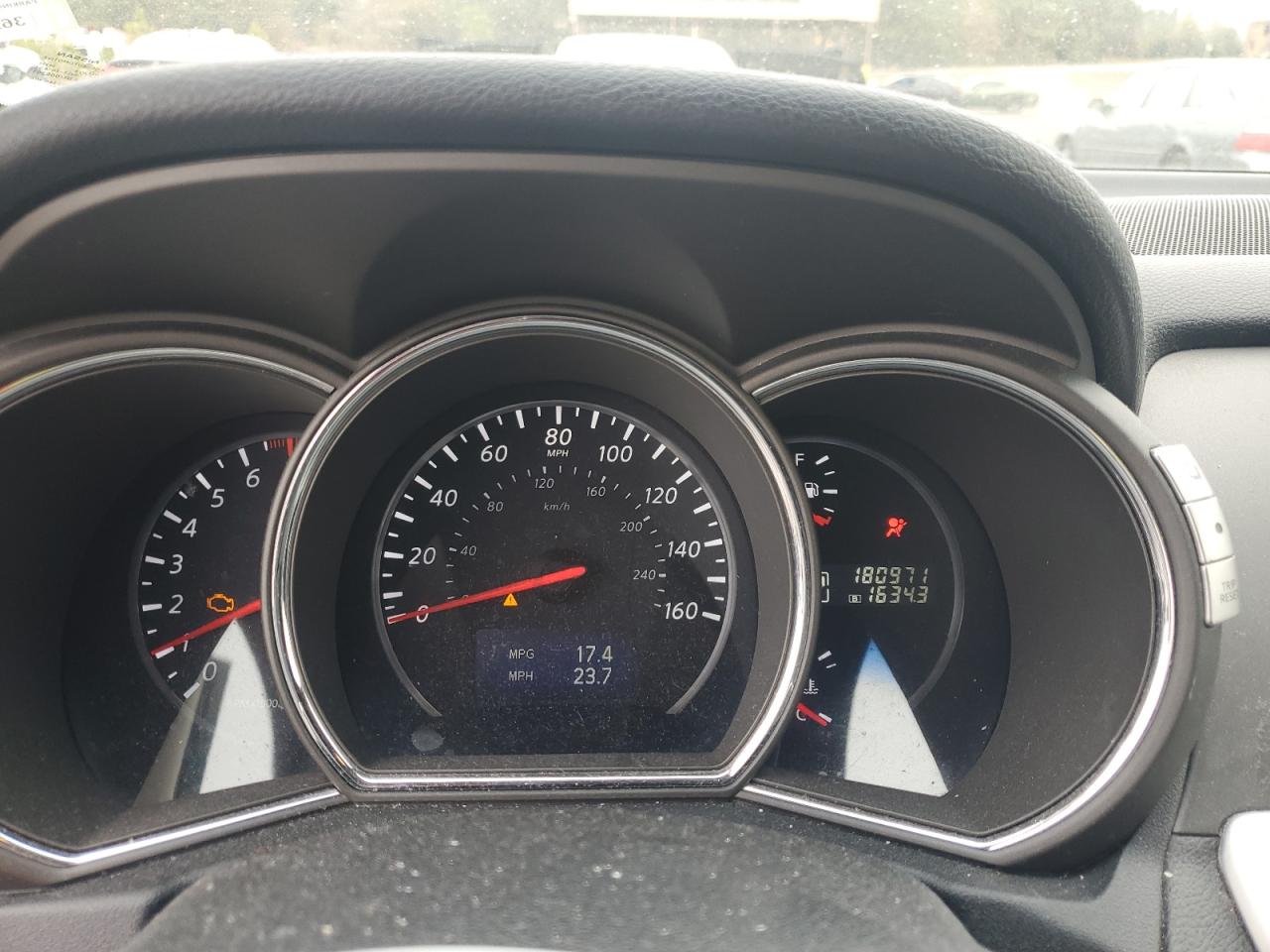 Nissan Murano S
