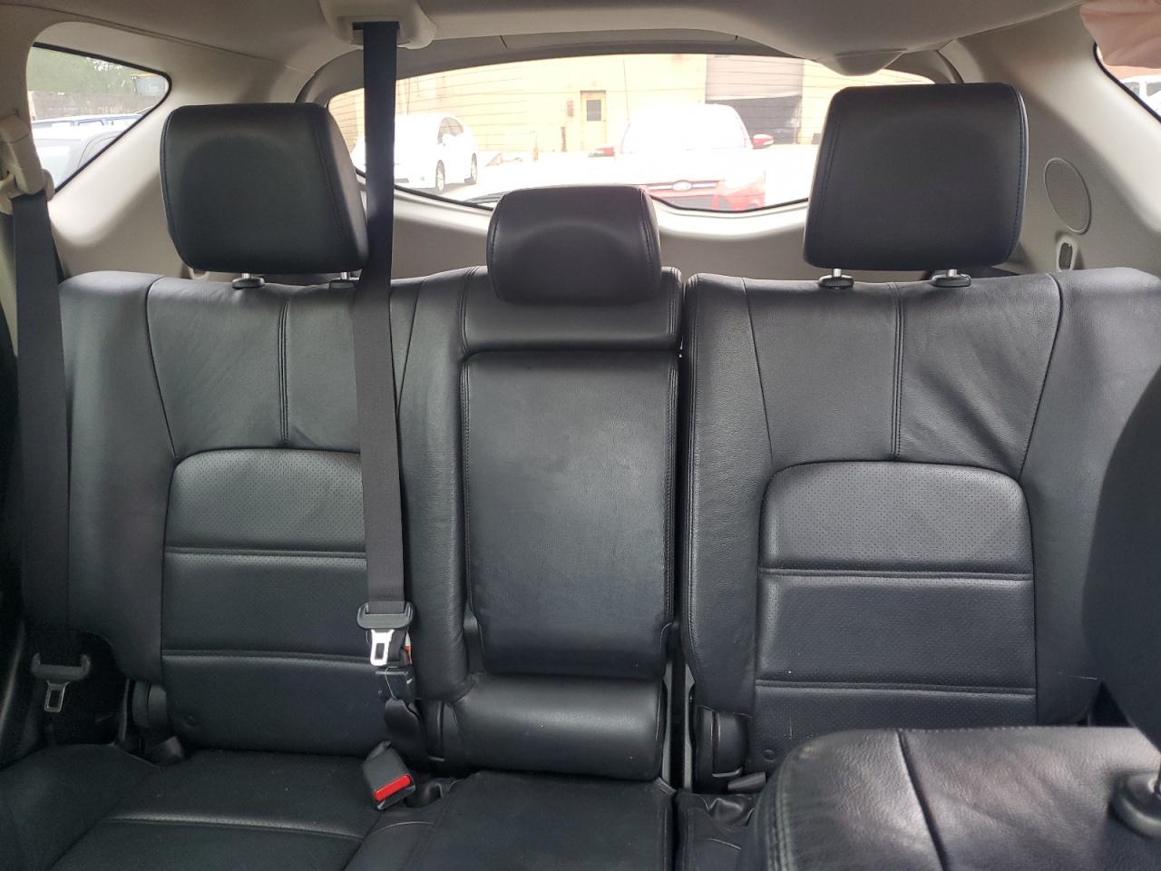 Nissan Murano S