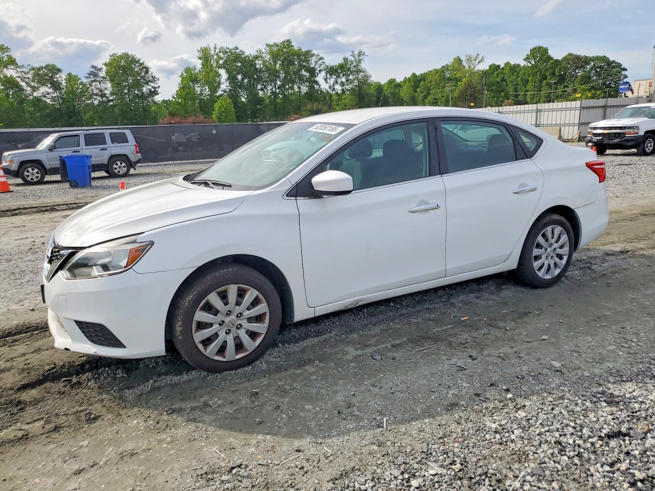 Salvage Nissan Sentra Image