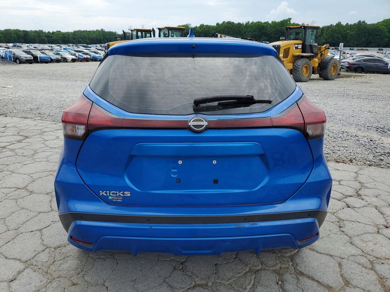 Nissan Kicks S
