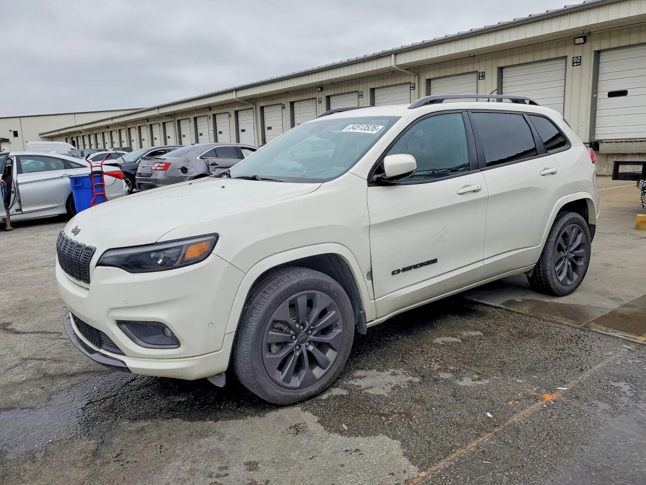 Salvage Jeep Grand Cherokee Image