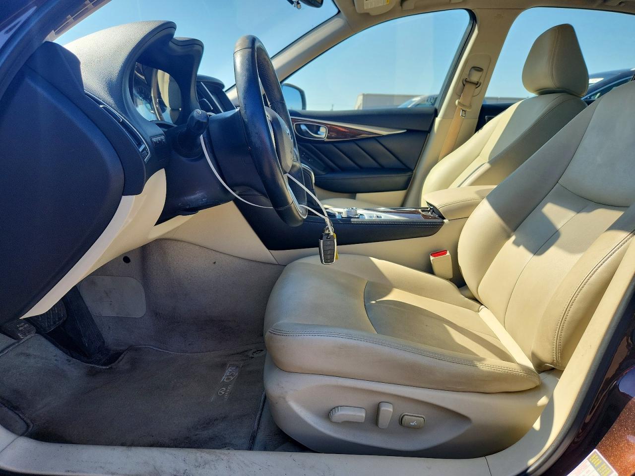 INFINITI Q50 3.0t L 3.0t Luxe