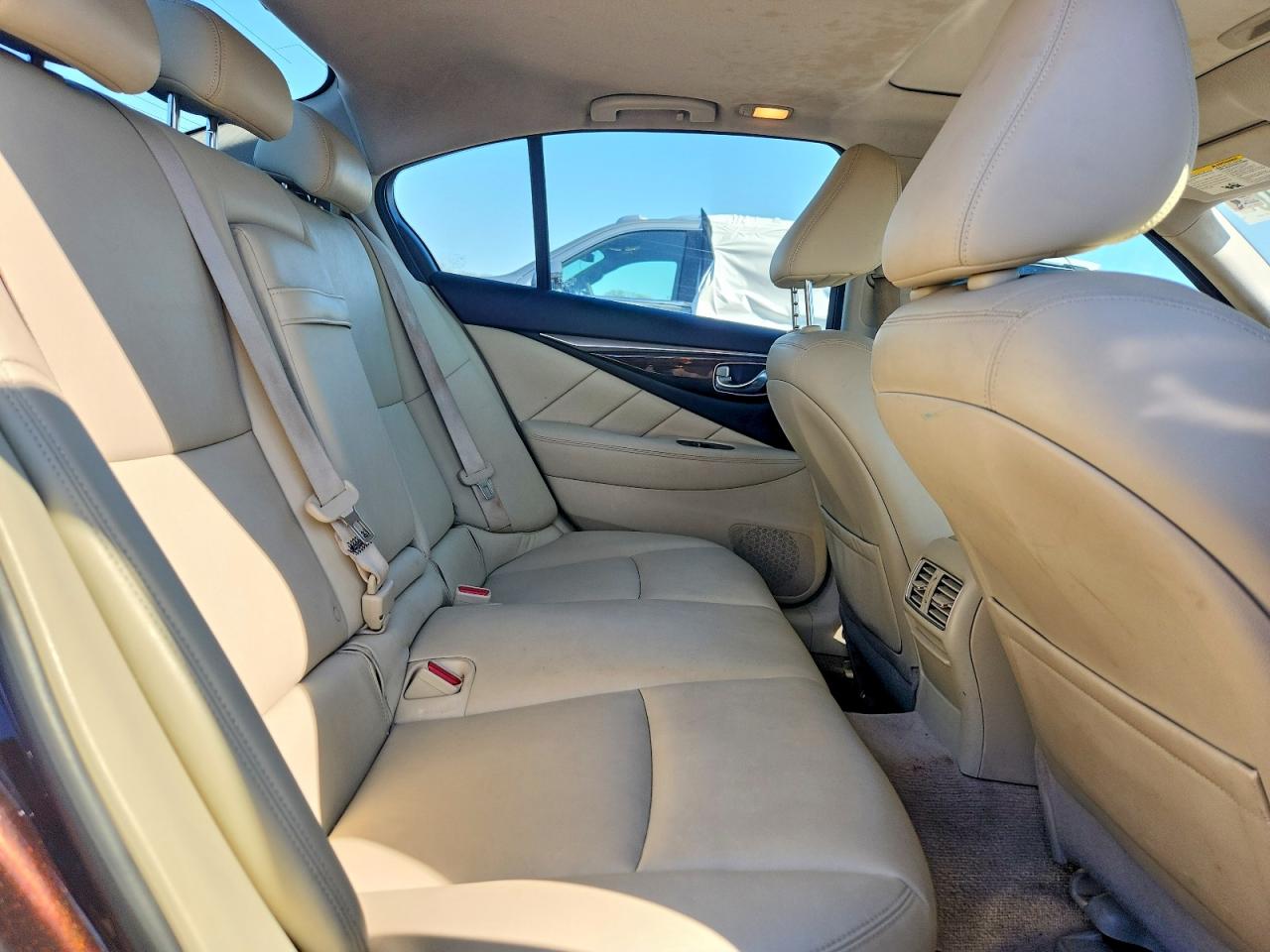 INFINITI Q50 3.0t L 3.0t Luxe