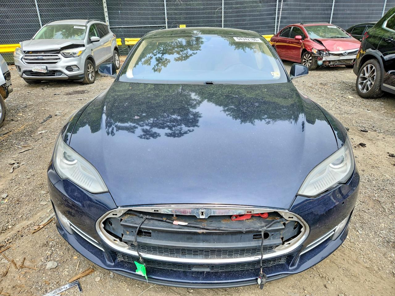 Tesla Model S 85d