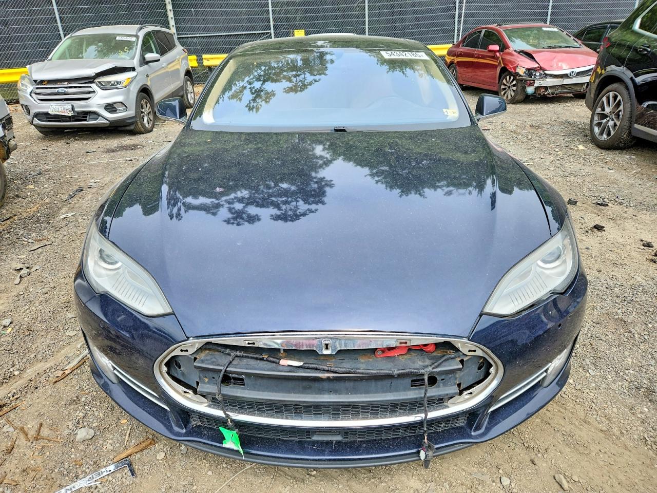 Tesla Model S 85d