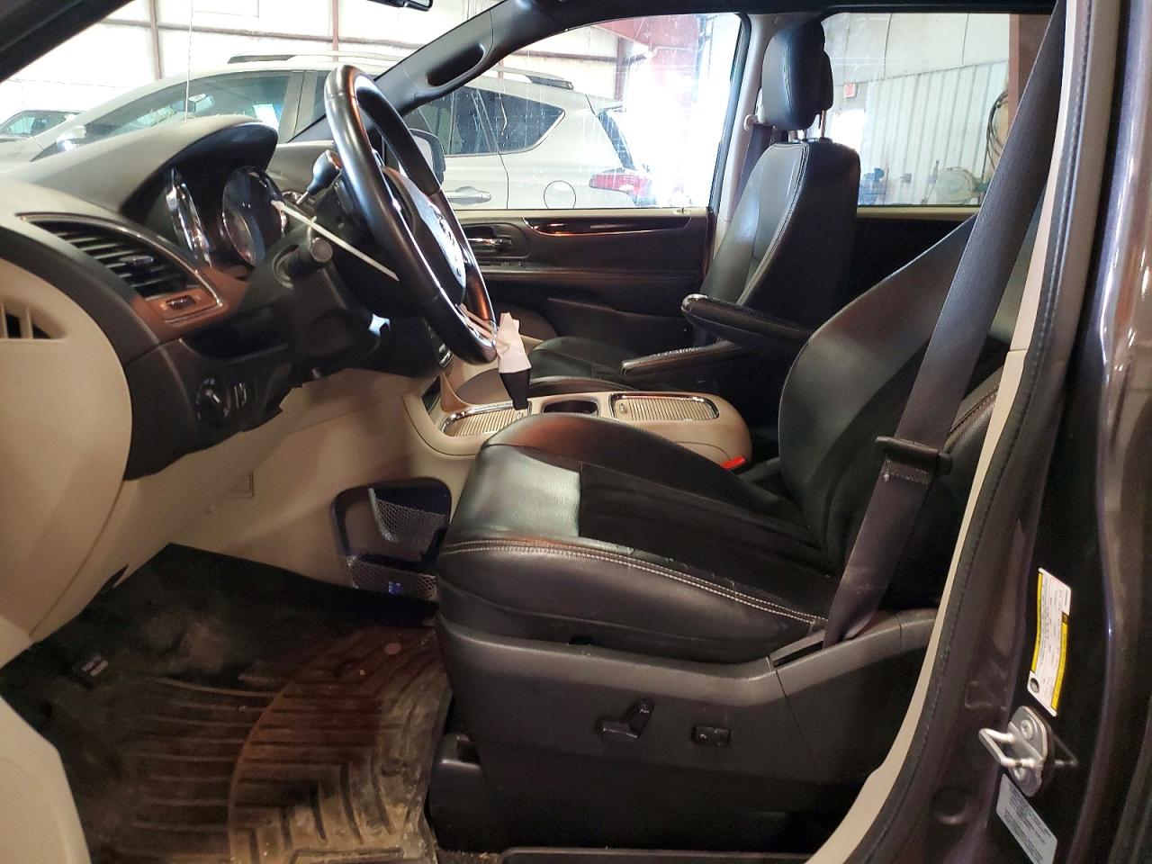 Dodge Caravan Sxt