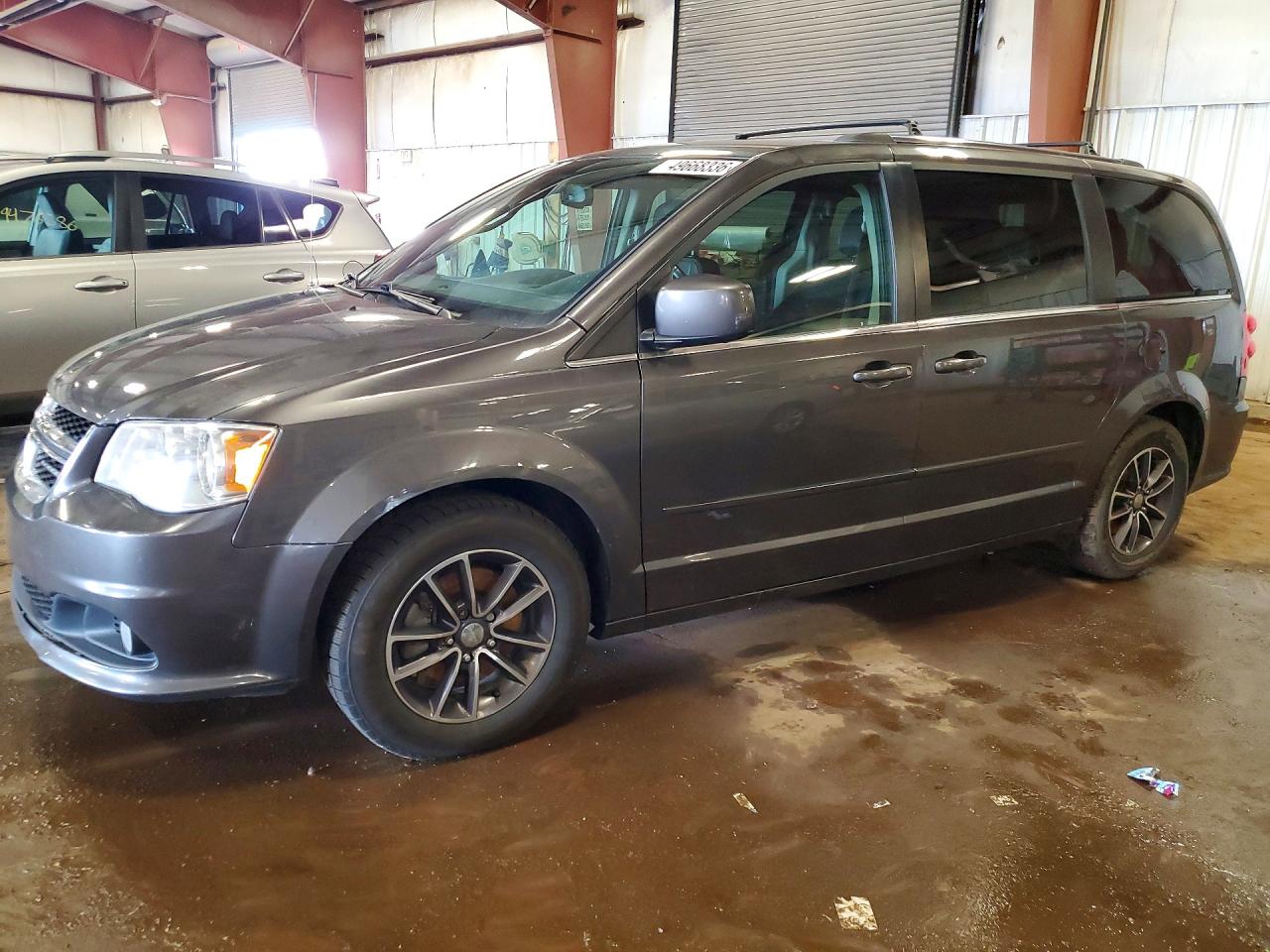 Salvage Dodge Caravan Image
