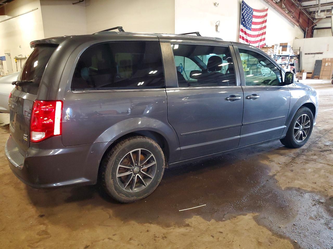 Dodge Caravan Sxt