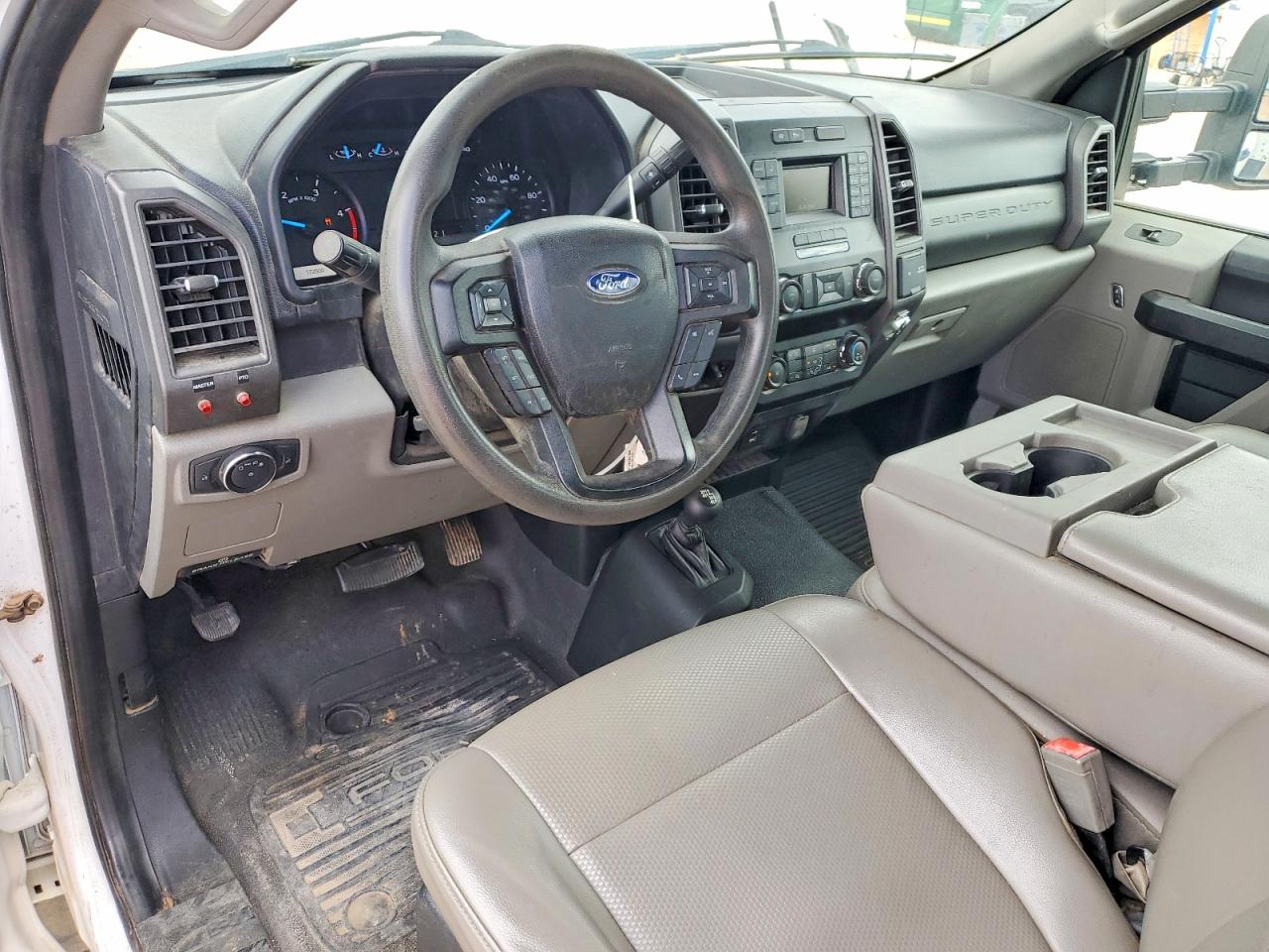 Ford F-550 Super Duty