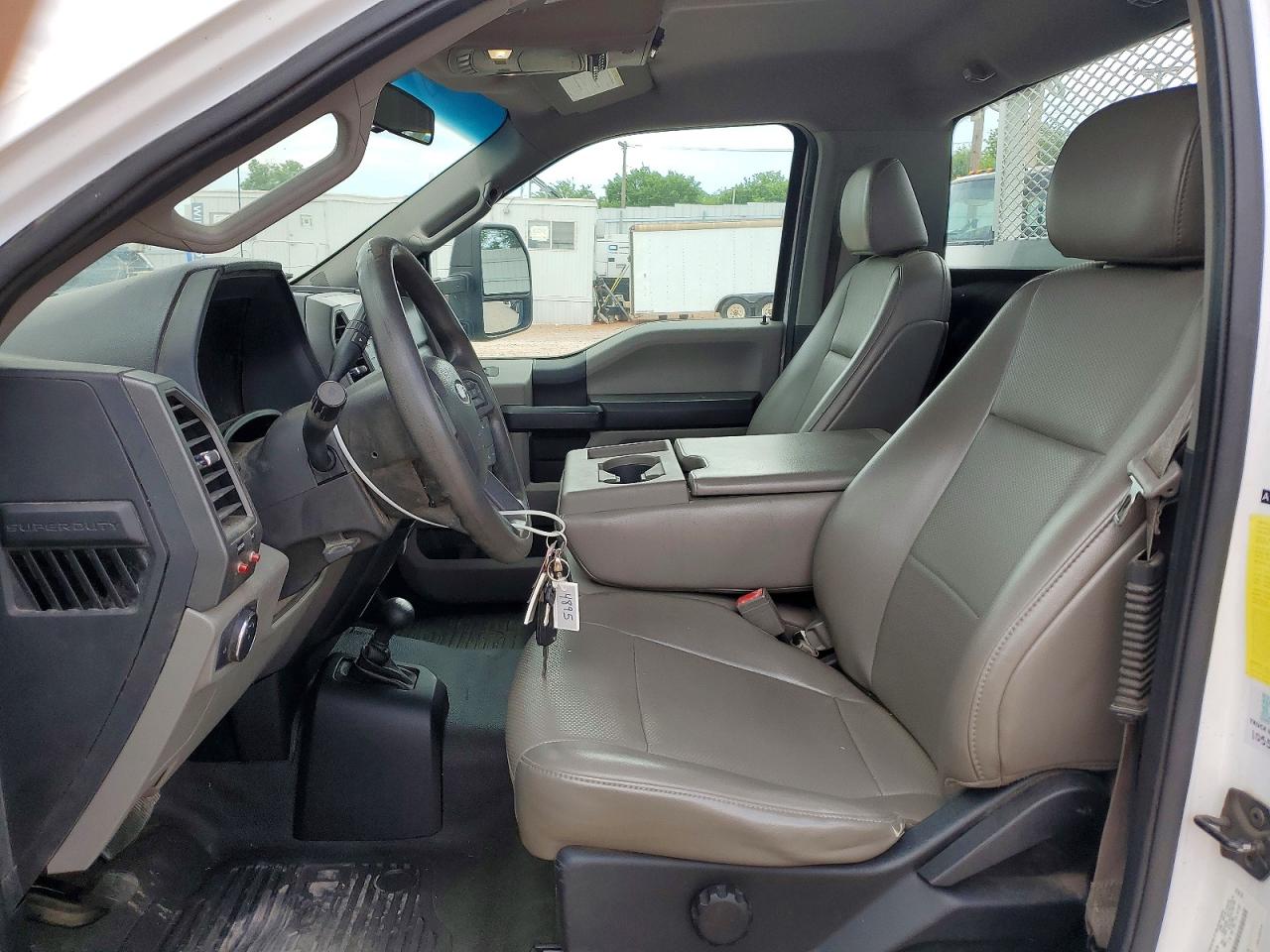 Ford F-550 Super Duty