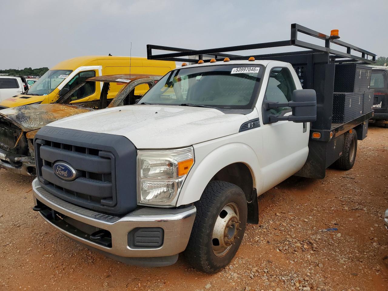 Salvage Ford F-350 Image