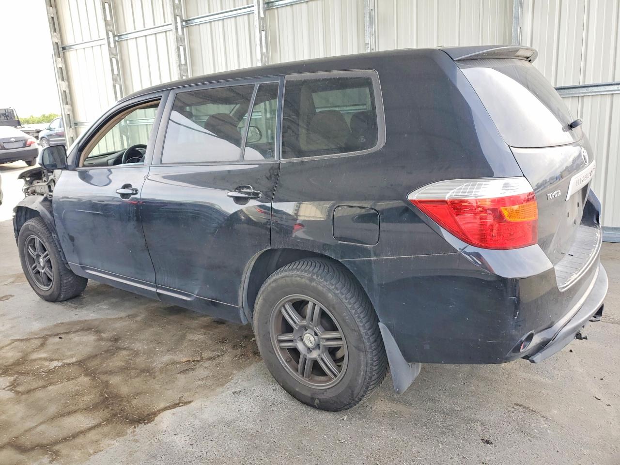 Toyota Highlander Base