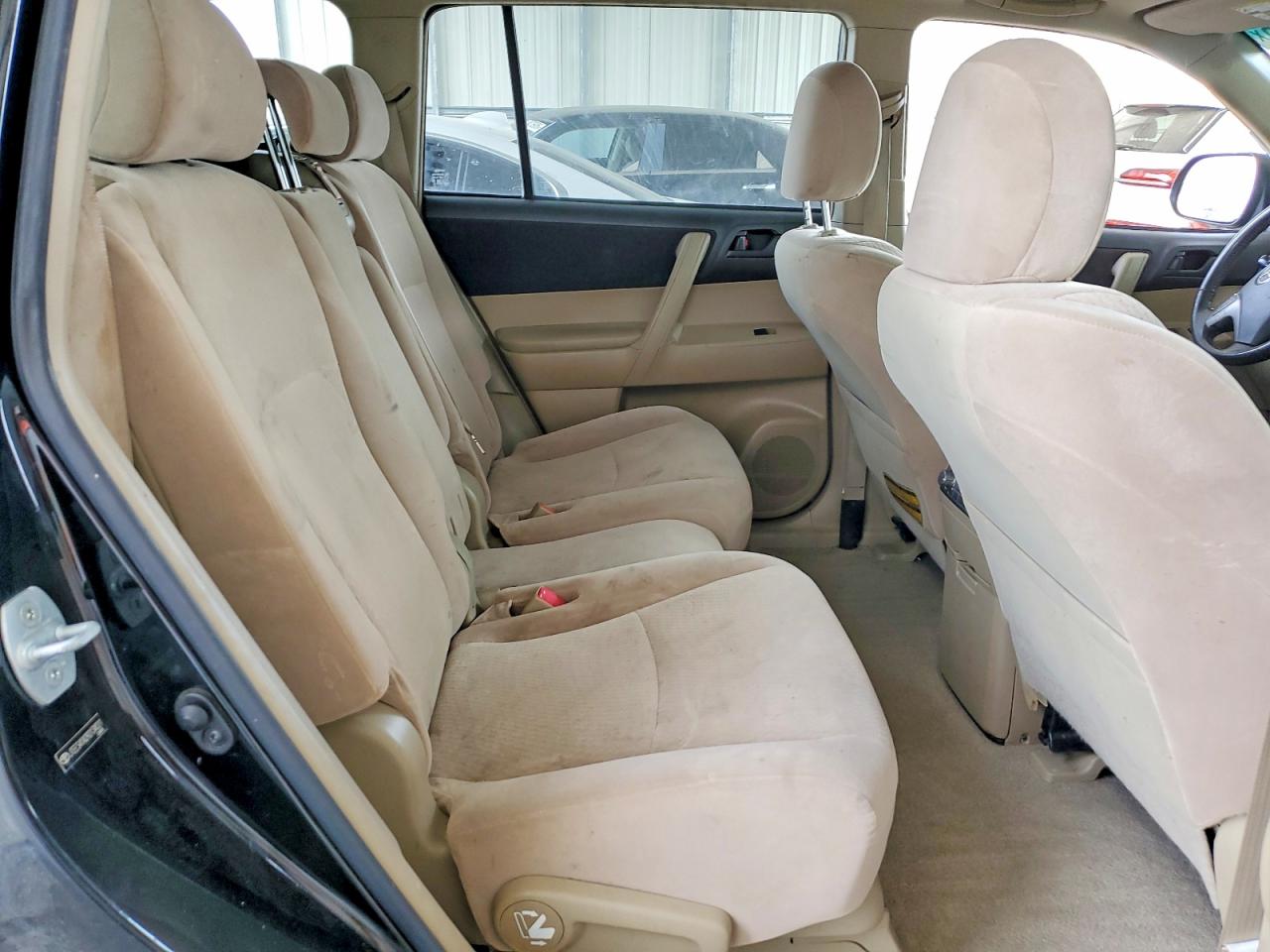 Toyota Highlander Base