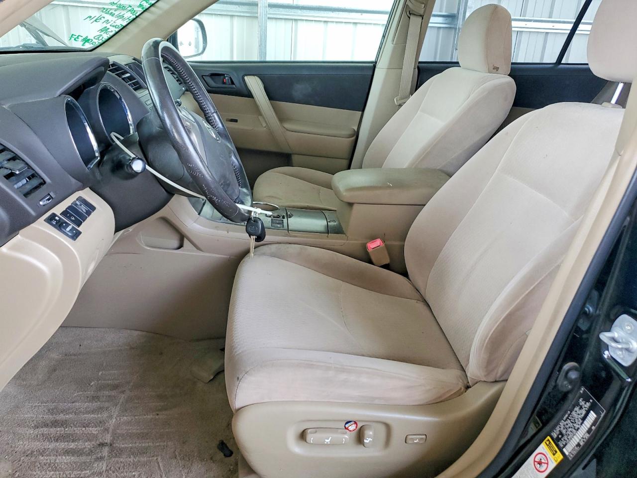 Toyota Highlander Base