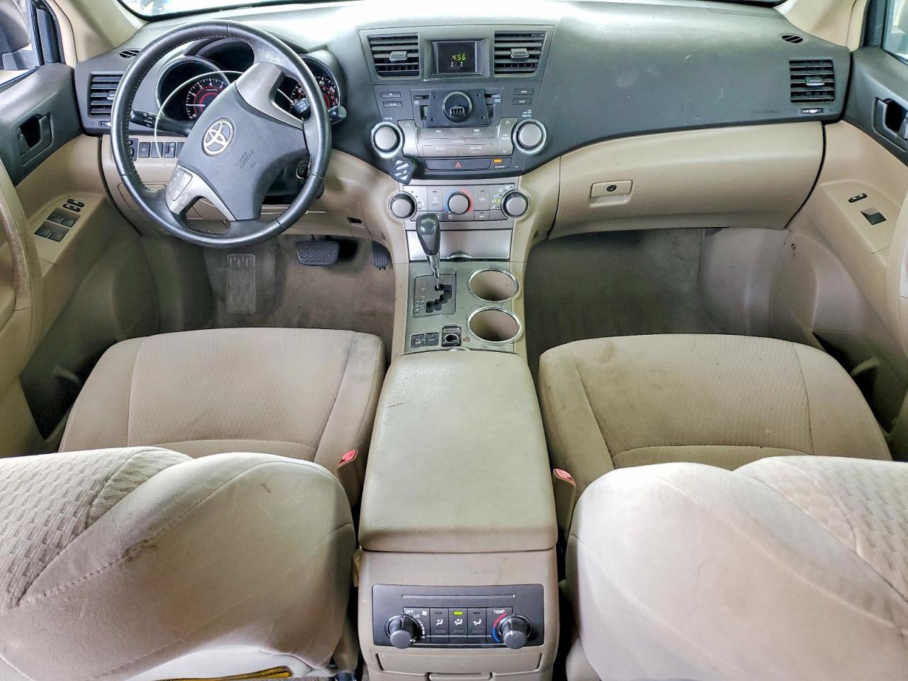 Toyota Highlander Base