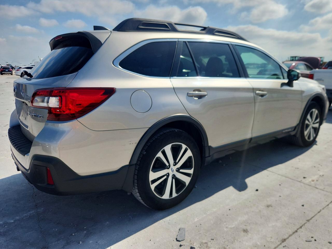 Subaru Outback 2.5i Limited