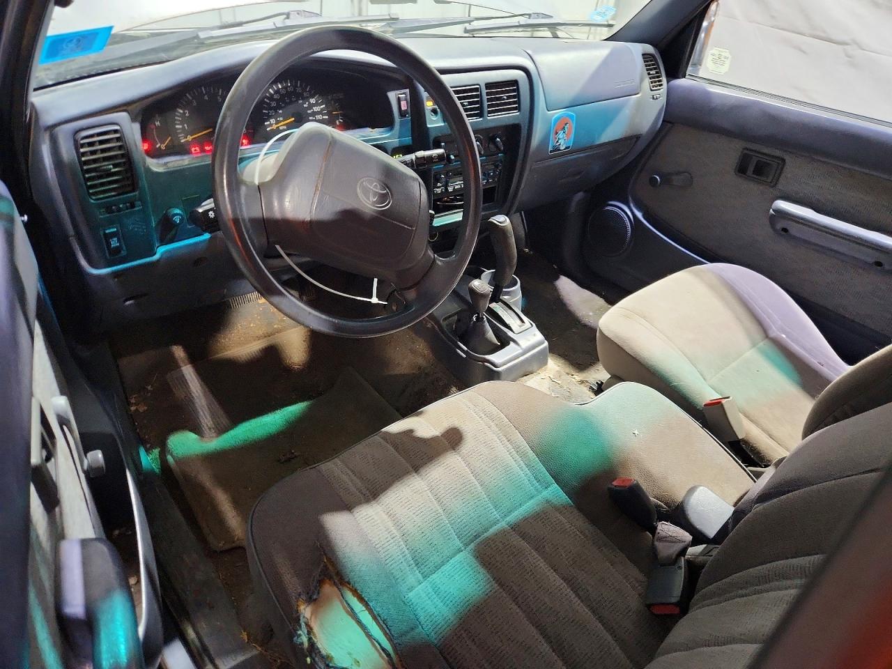 Toyota Tacoma Xtracab