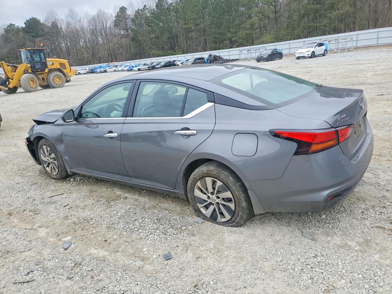 Nissan Altima S