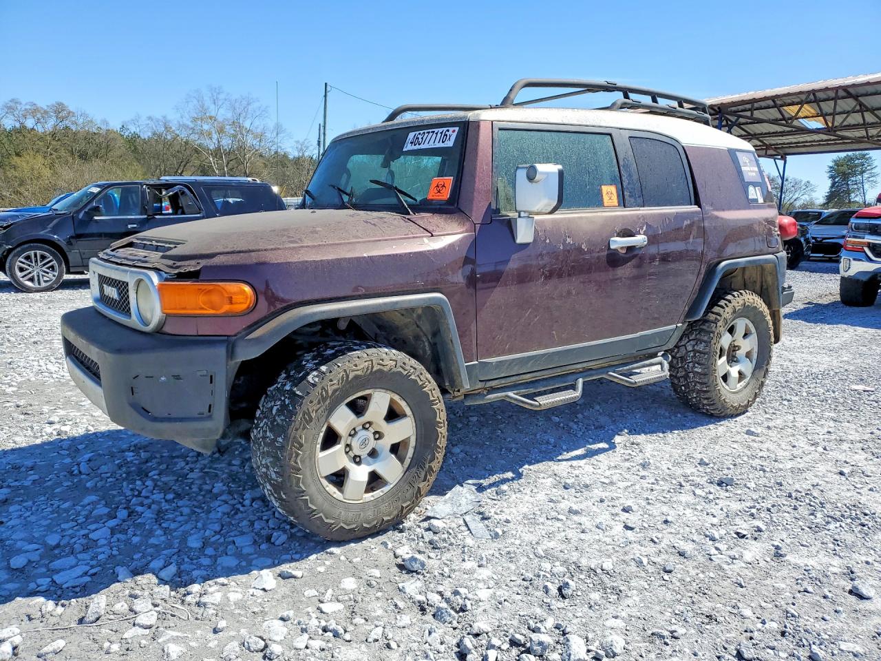 Salvage Toyota FJ Cruiser Image