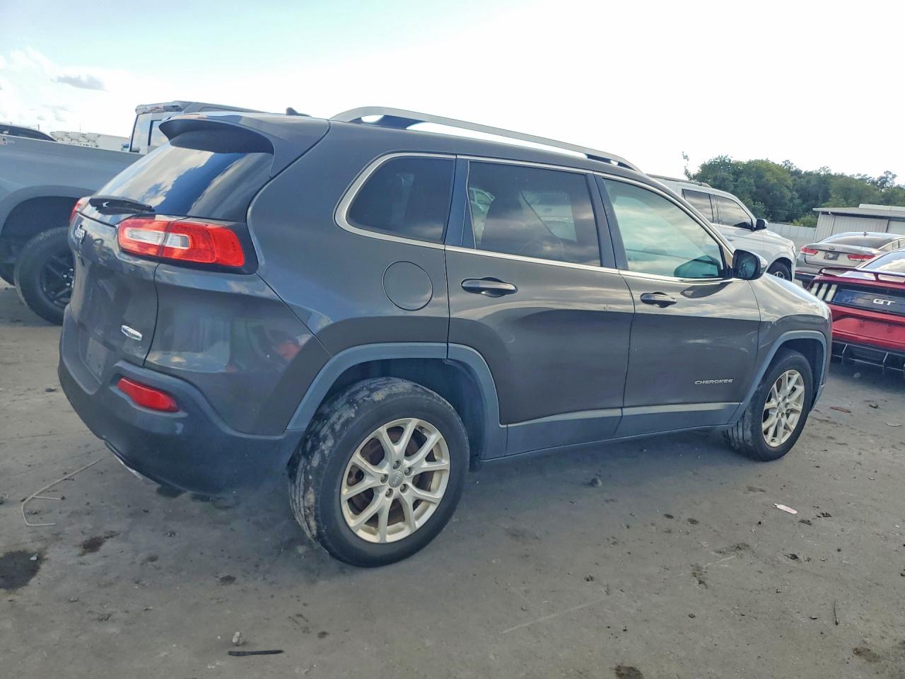 Jeep Cherokee Latitude
