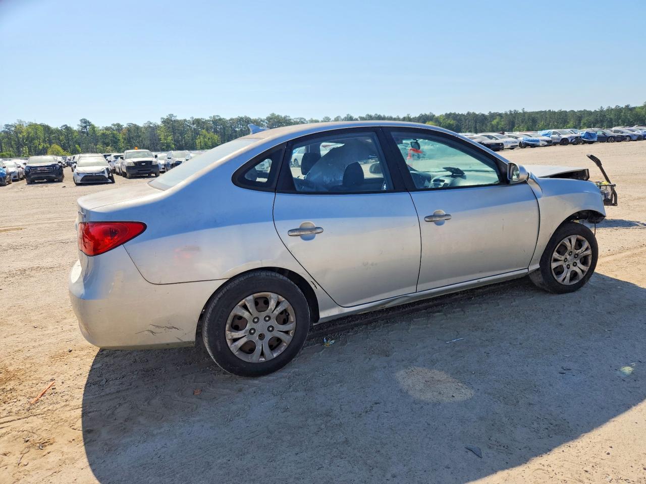 Hyun ELANTRA