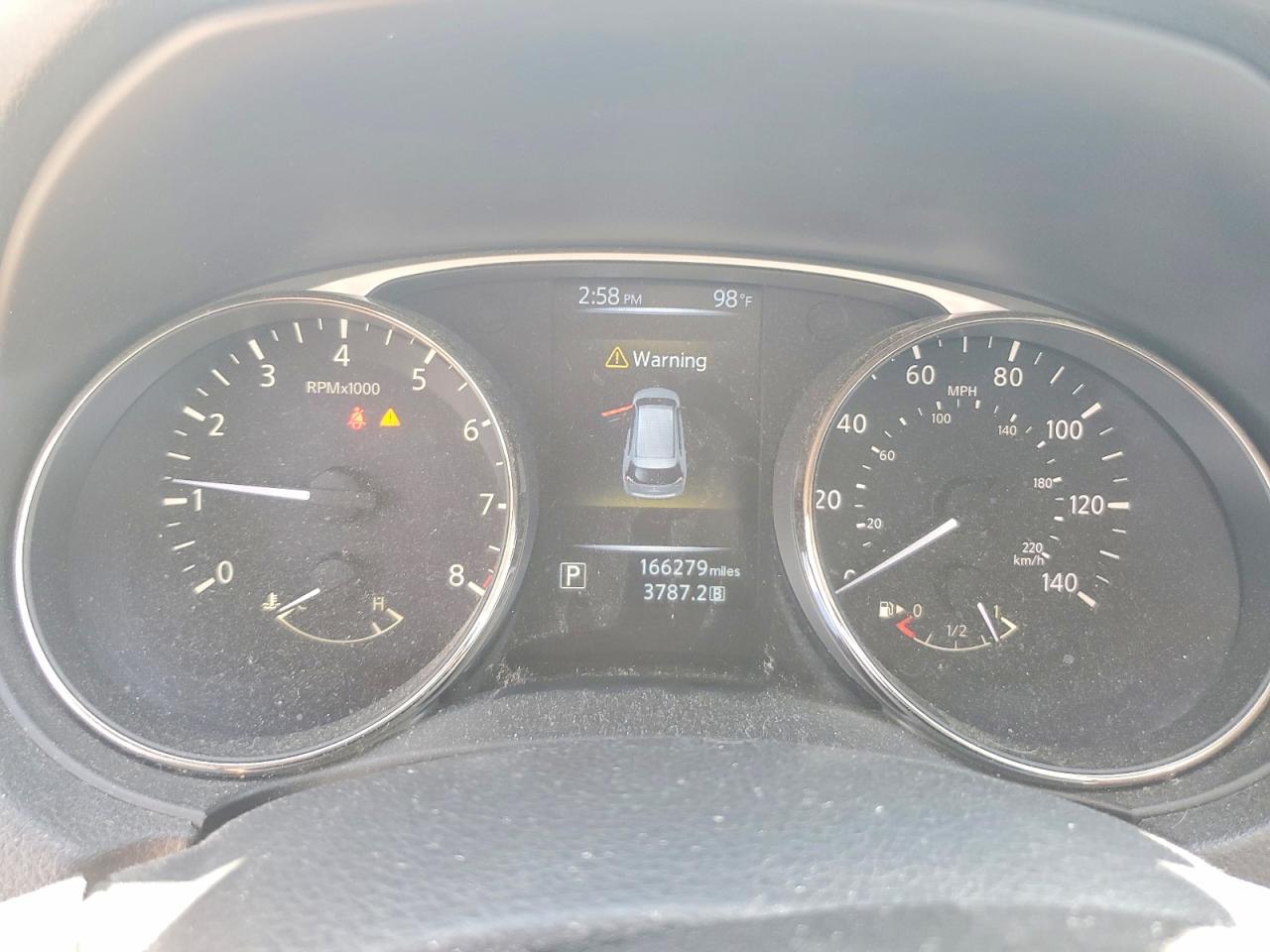 Nissan Rogue S