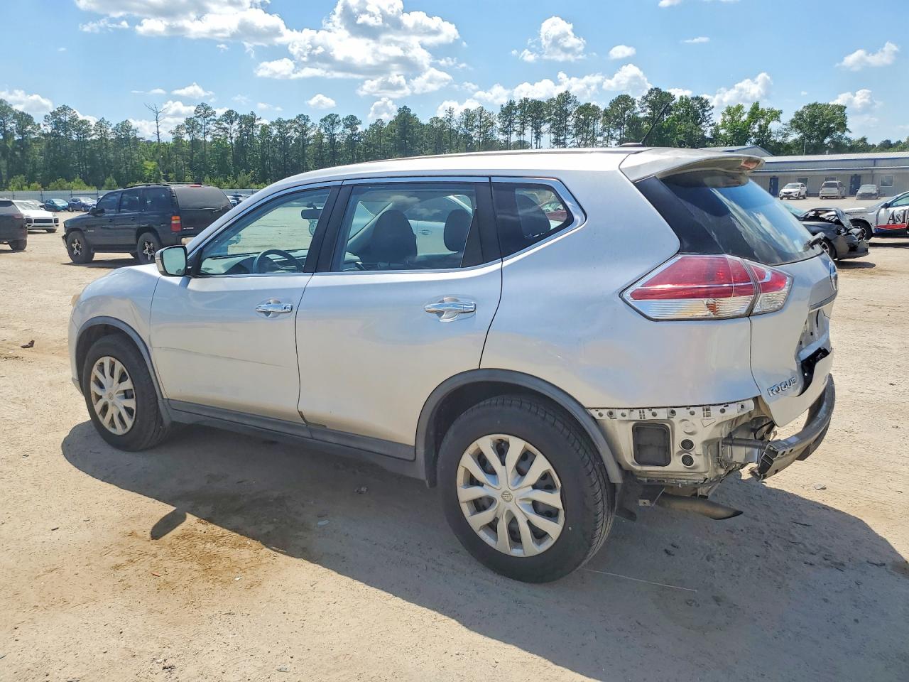 Nissan Rogue S