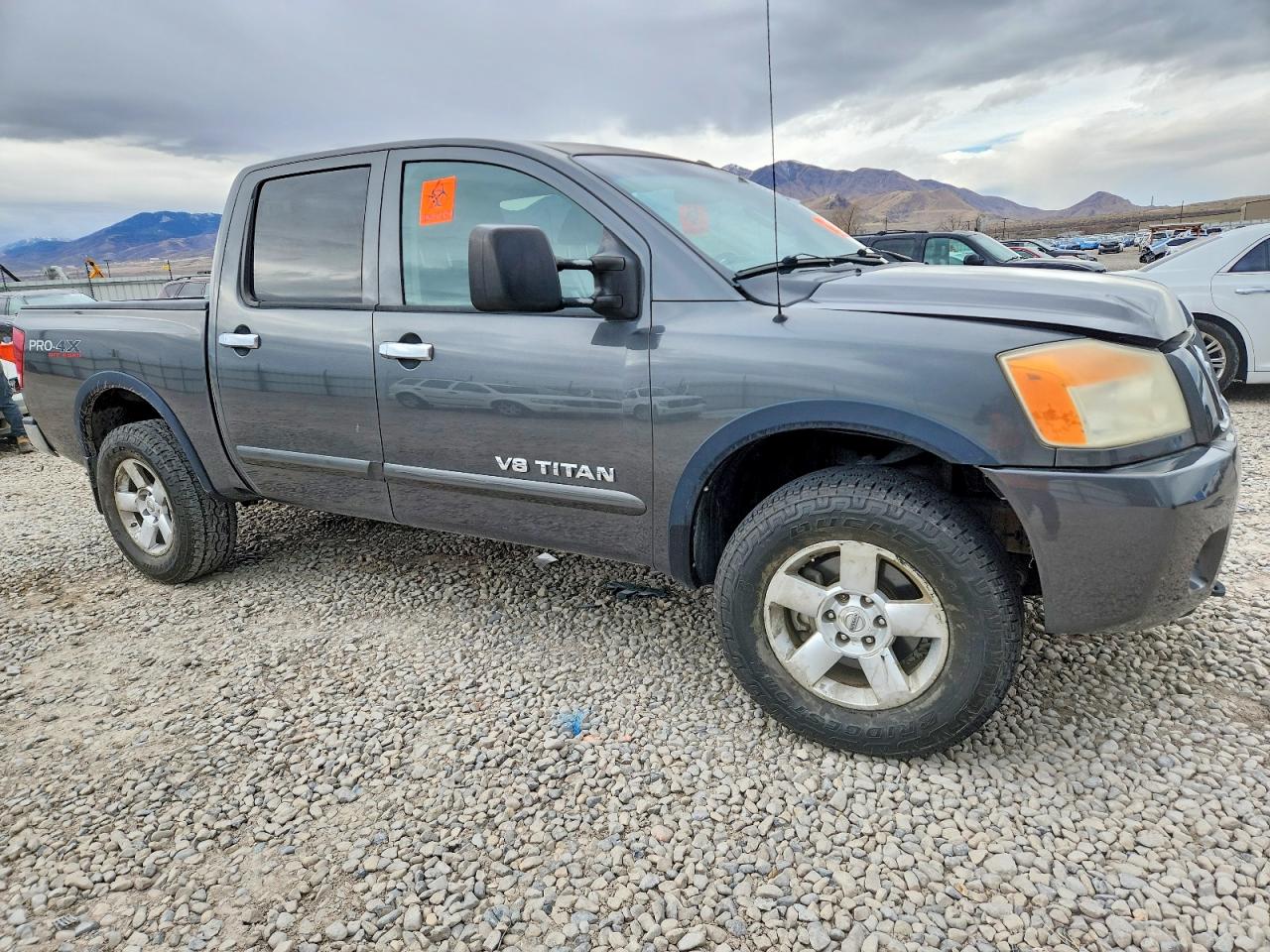 Nissan Titan Sv