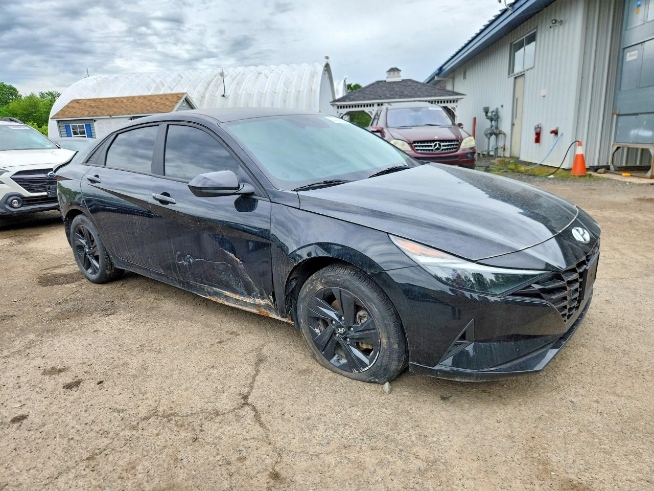 Hyundai ELANTRA Sel