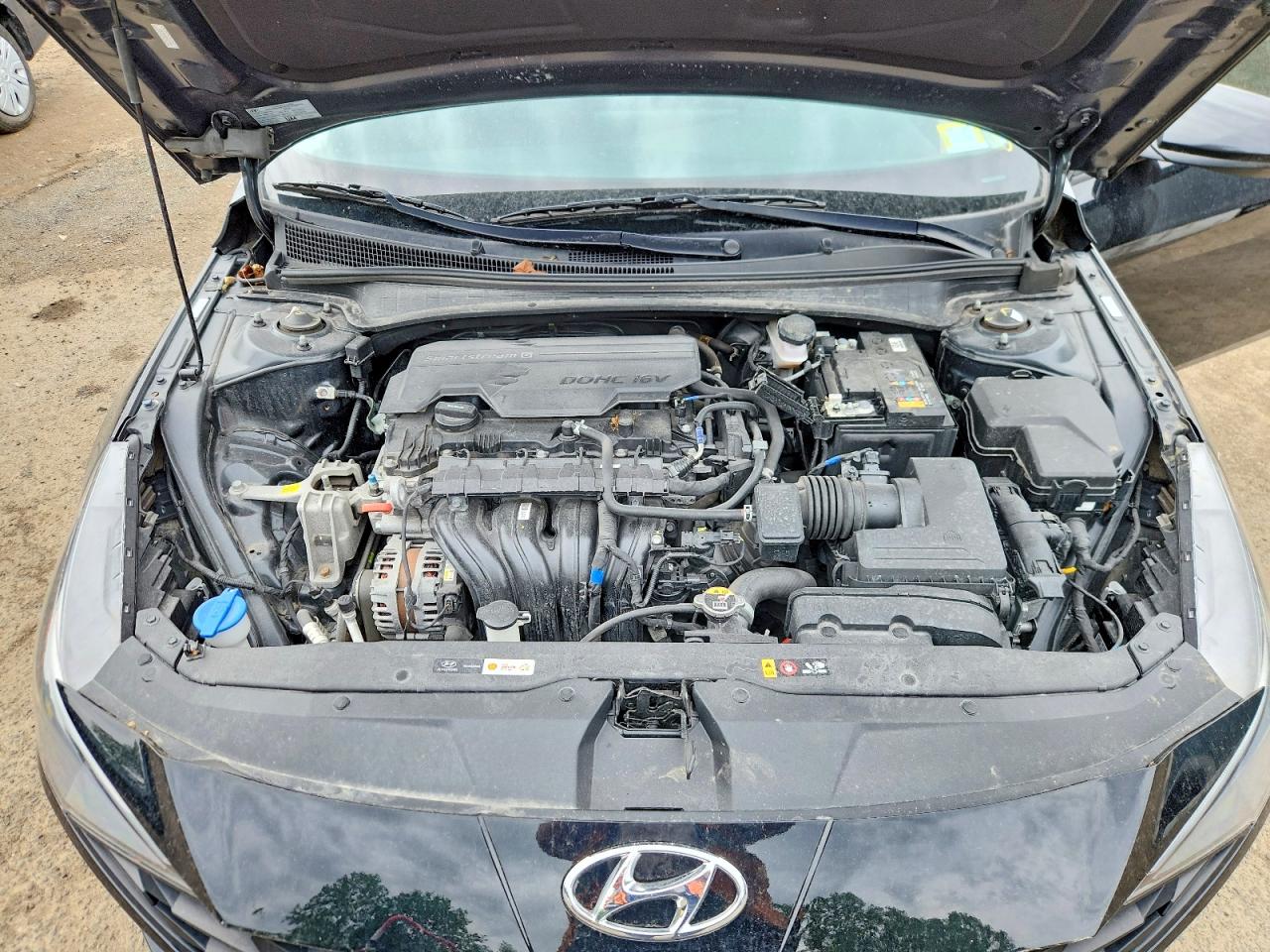 Hyundai ELANTRA Sel