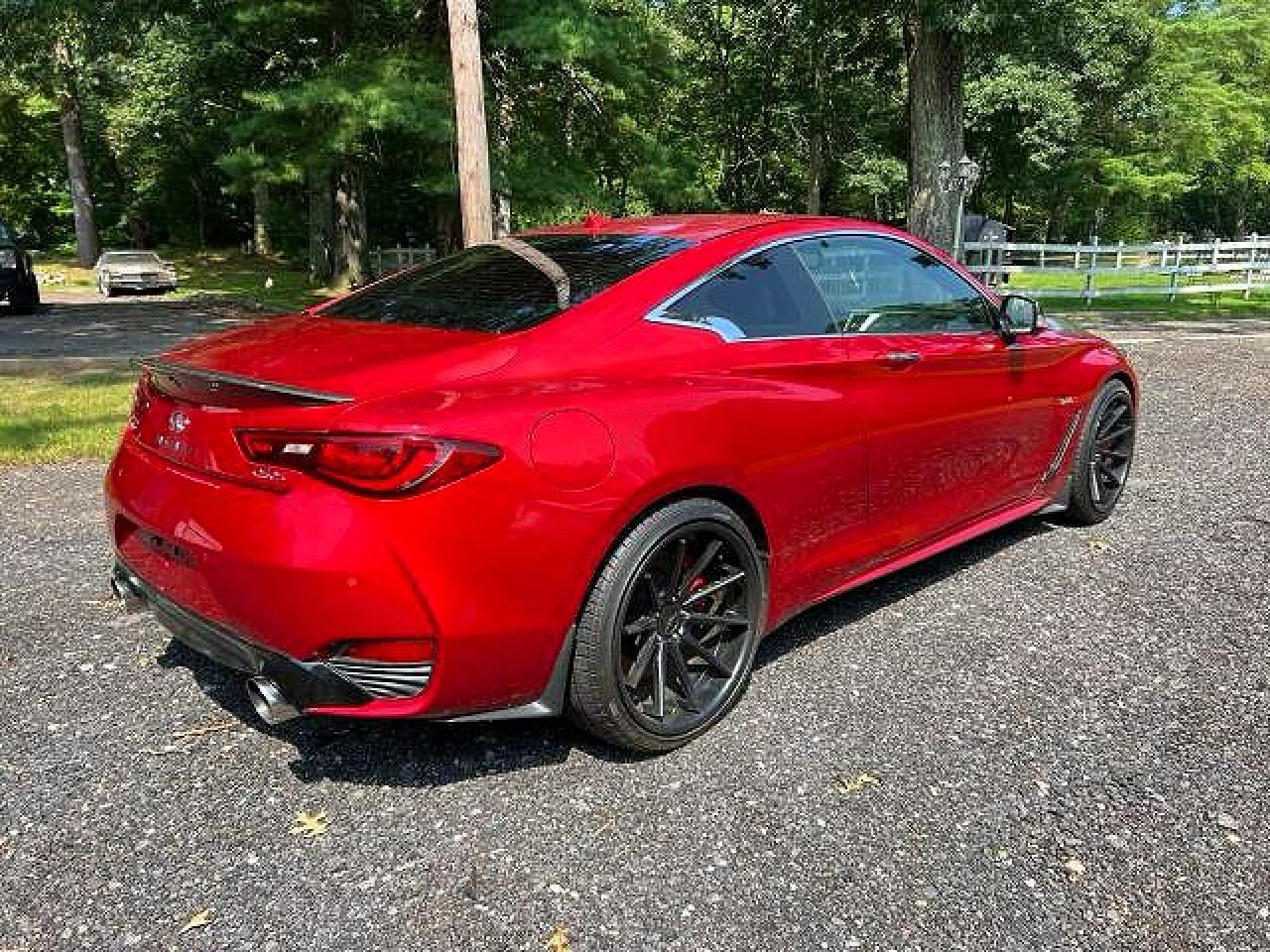INFINITI Q60 Red Sport 400