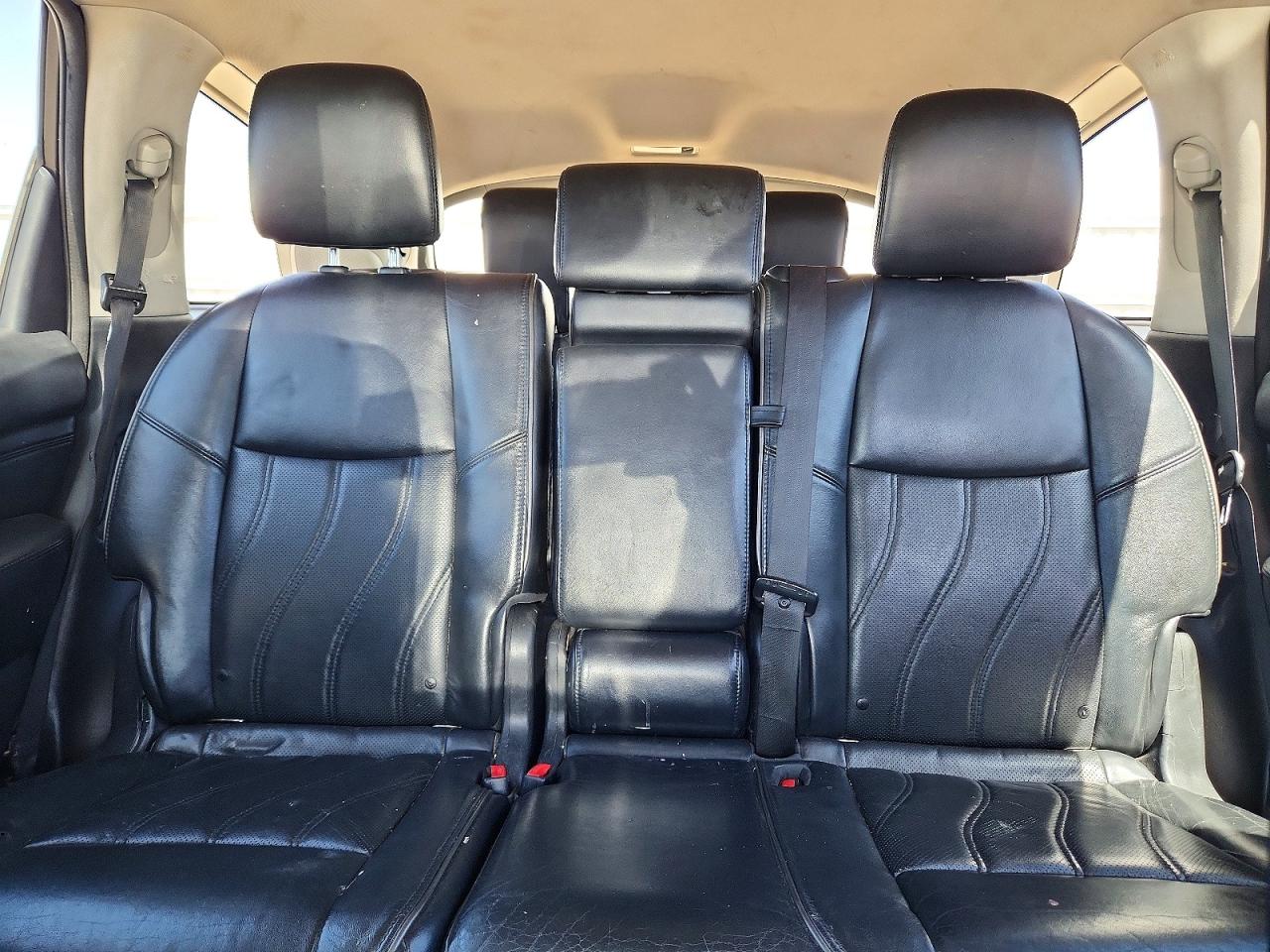 INFINITI JX35 Base