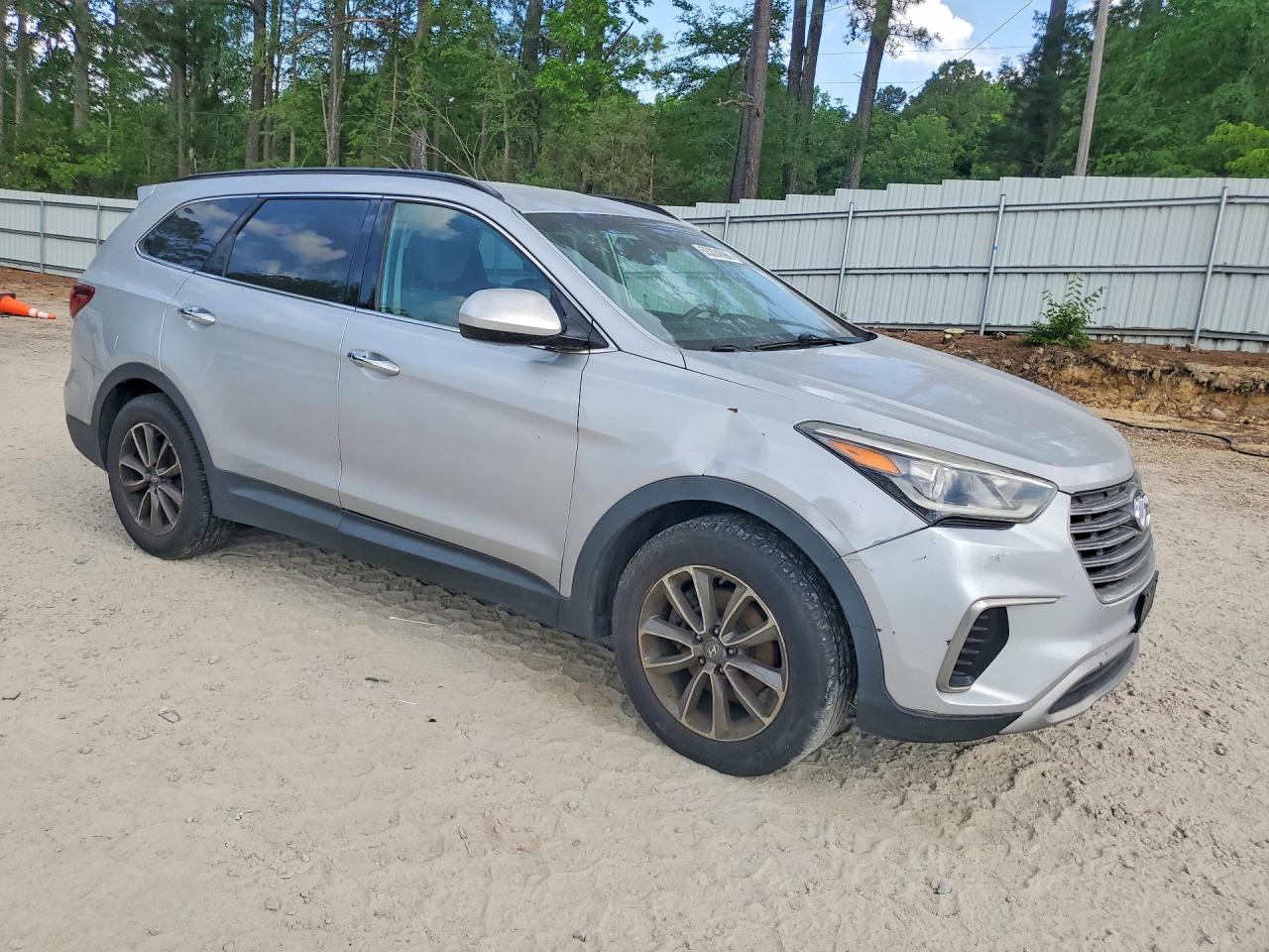 Hyundai SANTA FE Se