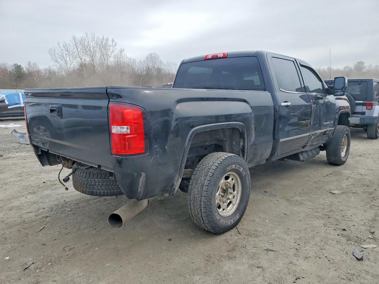 GMC Sierra K2500 Denali